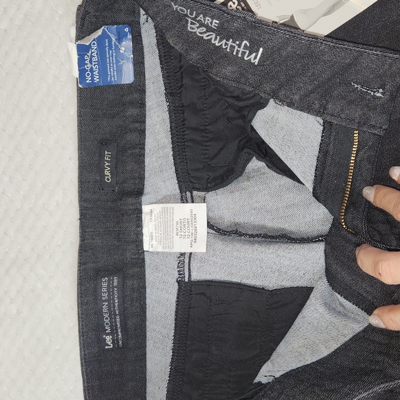 LEE CURVY FIT TROUSER PANTS WOMENS SIZE 12SHORT  BLACK DENIM NEW WITH TAGS - Picture 4 of 14